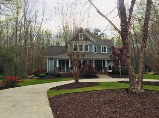 2204 Autumn Blaze Ct, Waxhaw, NC 28173