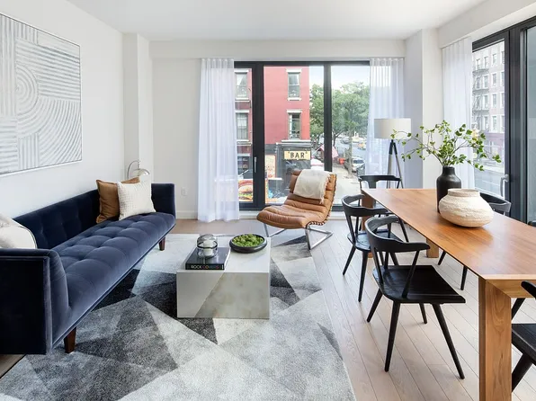 500 W 45th St Unit 723, New York, NY 10036