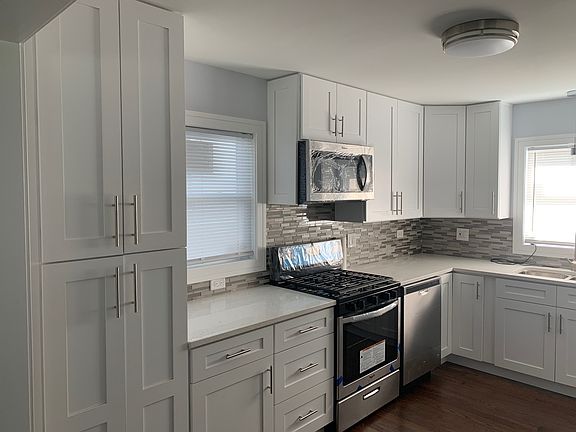 4th image of 607 Linden Ave