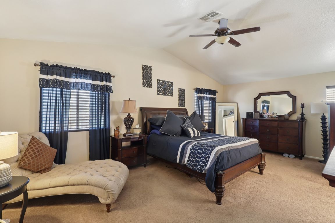 25-print-Dry Valley Ave-S0308-025