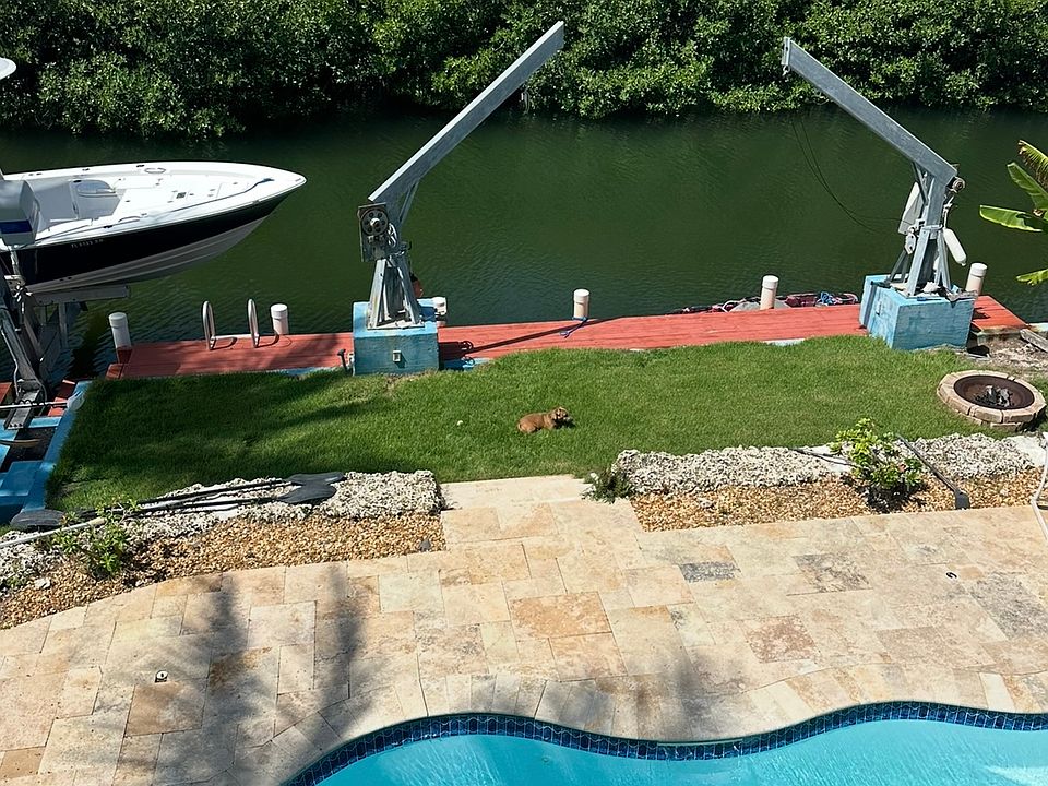 1st image of 168 Venetian Dr