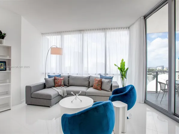 851 NE 1st Ave Unit 1810, Miami, FL 33132