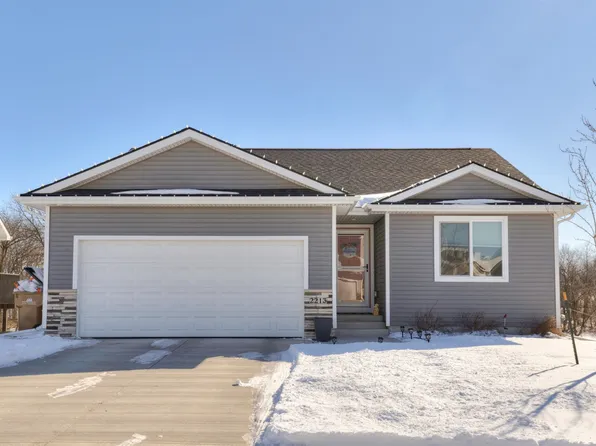 2213 26th Ave SW, Altoona, IA 50009