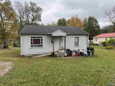 409 College St NE, Hartselle, AL, 35640