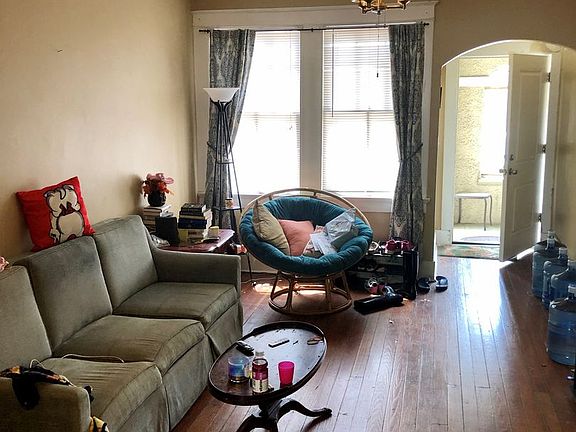 4th image of 6109-6111 Delord St