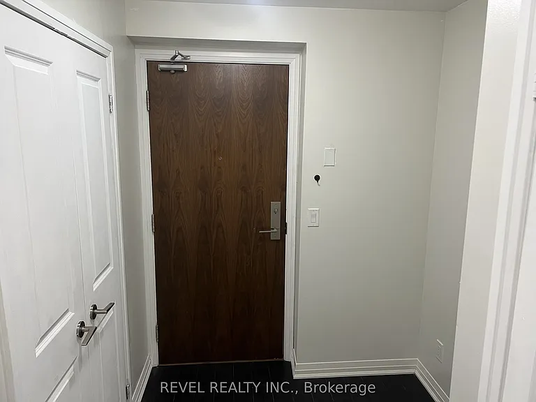 8 Mercer St #405 — Photo 22