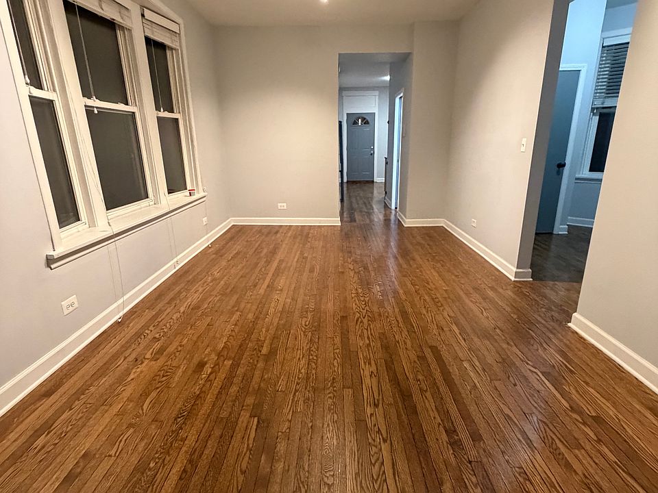 1st image of 3712 N Southport Ave #2
