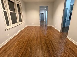 3712 N Southport Ave #2, Chicago, IL 60613