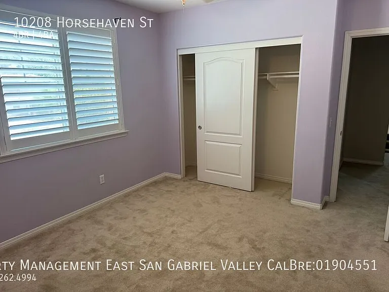 10208 Horsehaven St — Photo 46