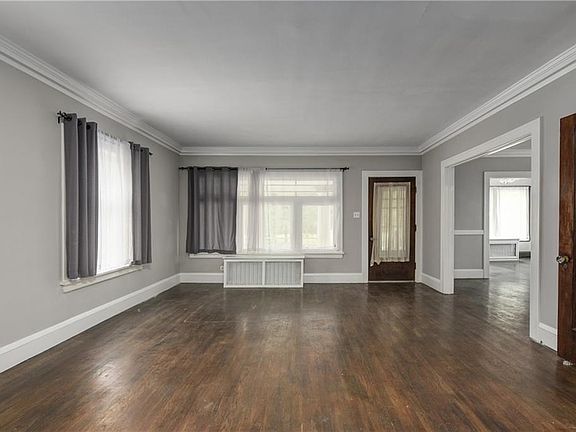 2nd image of 17118 Ernadale Ave