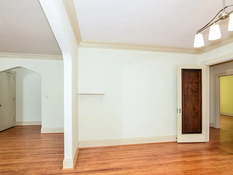 969 Saint Clair Ave #1 — Photo 12