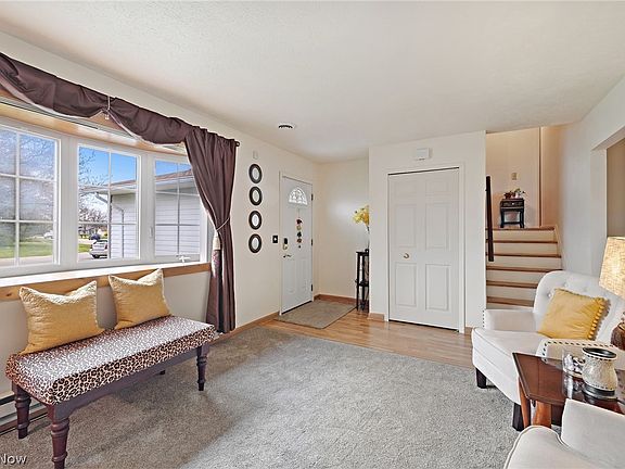 4th image of 113 Bethesda Cir