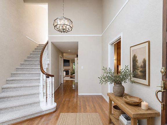 4th image of 1660 148th St #3