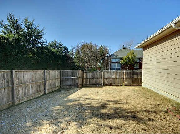 5th image of 2506 Sir Tristram Ln