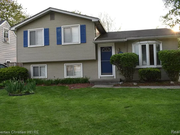 3461 Thomas Ave, Berkley, MI 48072