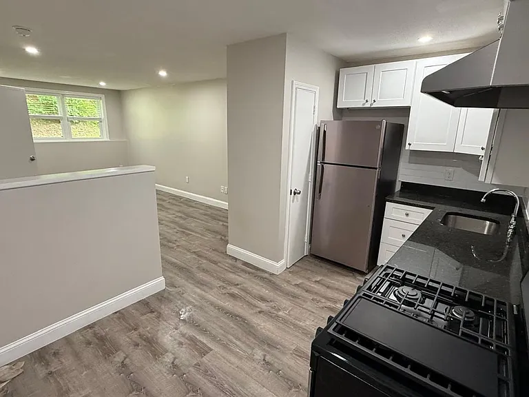 Upton St Apartments LLC — Photo 13