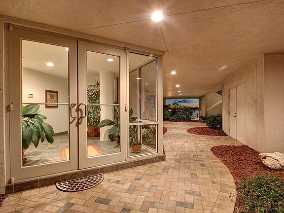 4th image of 6106 Kipps Colony Dr W