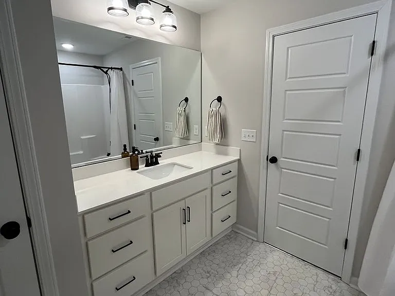 8329 Paramount Point — Photo 29