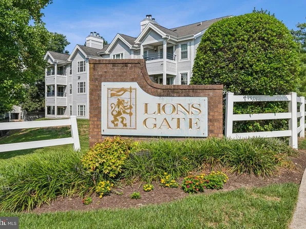 610 Rolling Hill Walk APT 202, Odenton, MD 21113