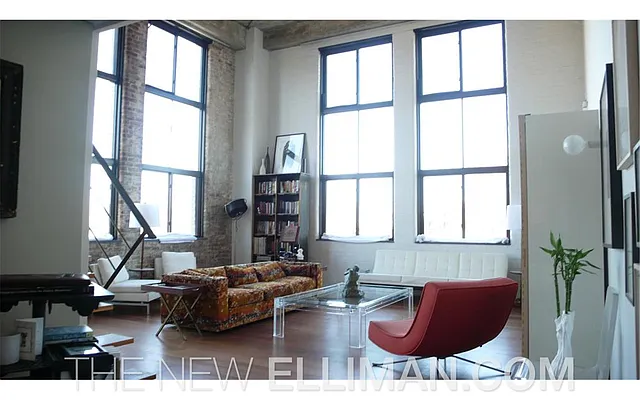 Rented by Douglas Elliman | media 15