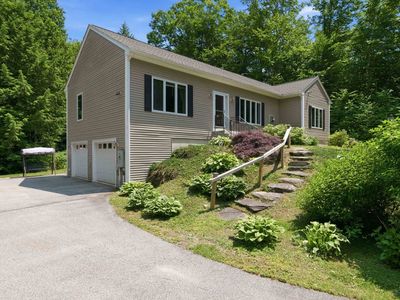 769 Dana Hill Road, New Hampton, NH, 03256