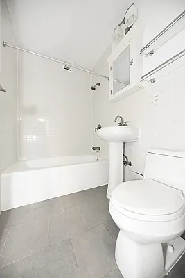 Rented by Buchbinder & Warren | media 24