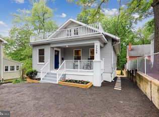 7304 Flower Ave, Takoma Park, MD 20912