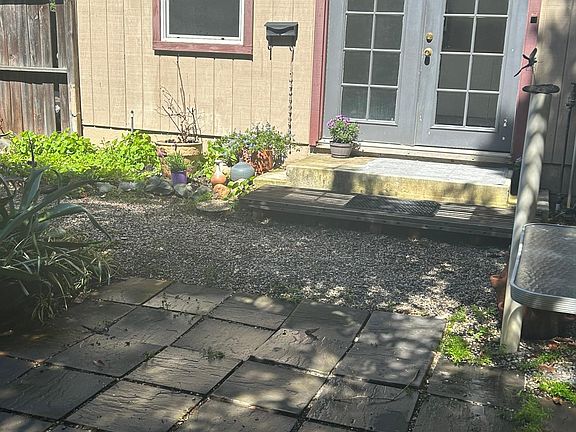 2nd image of 3802 Orchard Ln