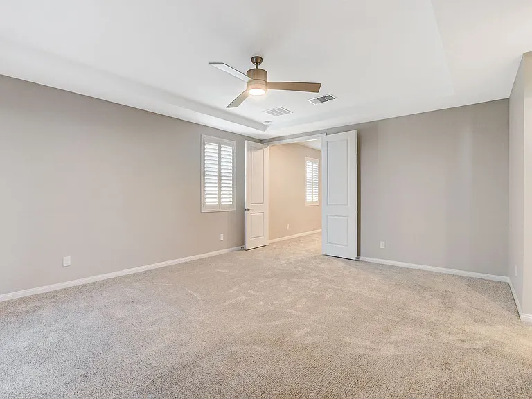 4124 Elegant Chateau St — Photo 31
