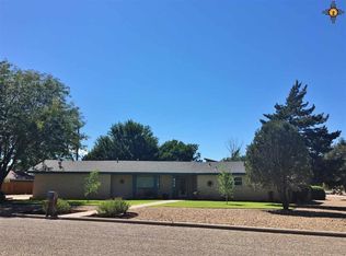 516 E 17th Ln, Portales, NM 88130