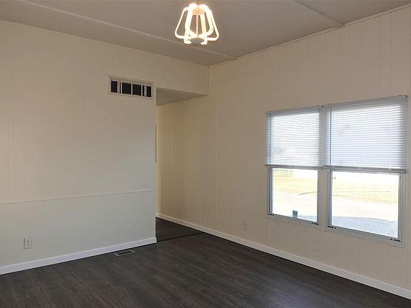 5th image of 24 Cokels Ct