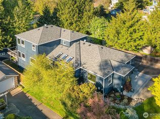 4014 SW 98th St, Seattle, WA 98136
