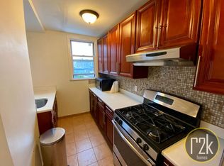 44-20 30th Rd #2, Astoria, NY 11103