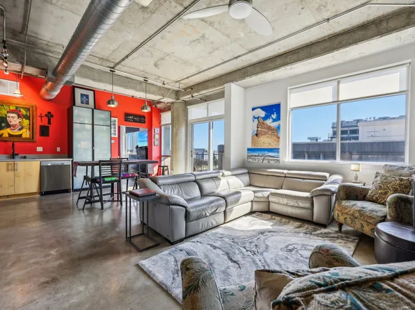 1001 Belleview St #502, Dallas, TX 75215