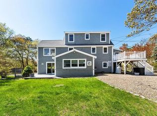 18 Wingaersheek Rd, Gloucester, MA 01930