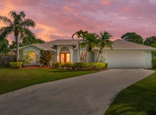 6730 NW Rasp Ct, Port Saint Lucie, FL 34983