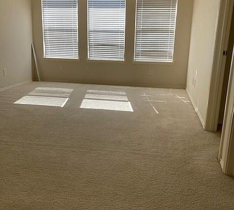 4th image of 7219 Glacier Creek Ln