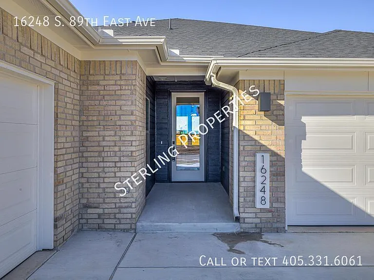 16248 S 89th East Ave — Photo 4