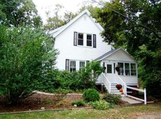 58 Hancock St, Reading, MA 01867