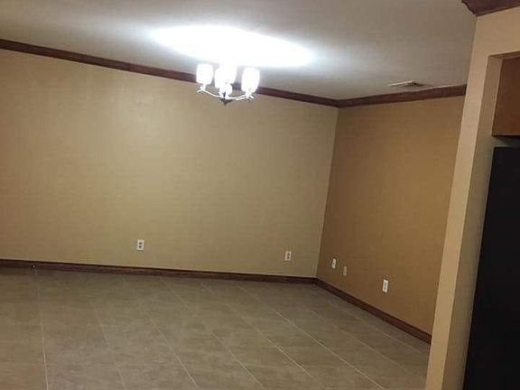3rd image of 600 Toronto Ave APT 38
