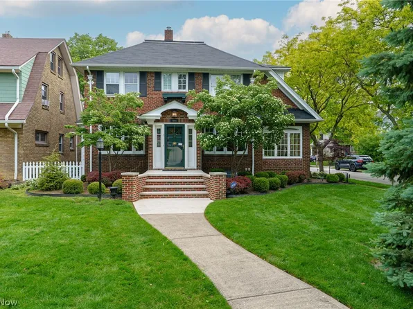 14914 Lake Ave, Lakewood, OH 44107