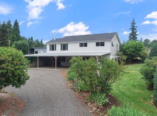 4554 Summit Dr, Hood River, OR 97031