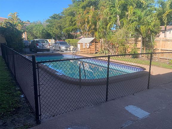 3rd image of 8704 NW 35th St APT 108