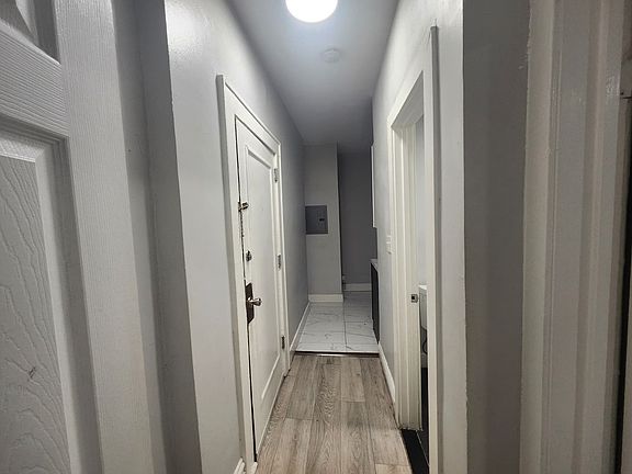 5th image of 190 Carroll St #35E