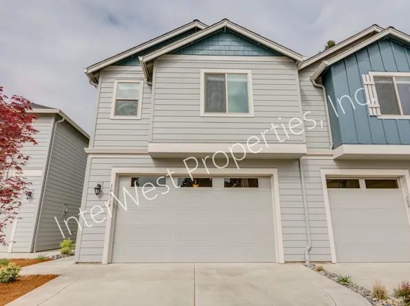 10326 NE 61st Cir, Vancouver, WA 98662
