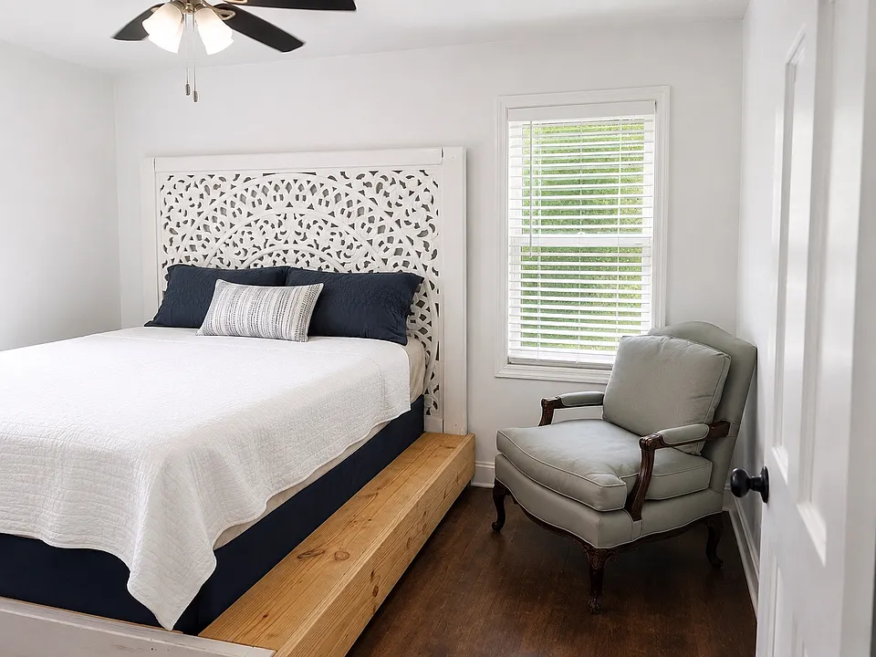 2197 Polar Rock Pl SW