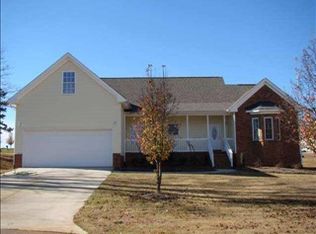 111 Quartermein Ct, Piedmont, SC 29673