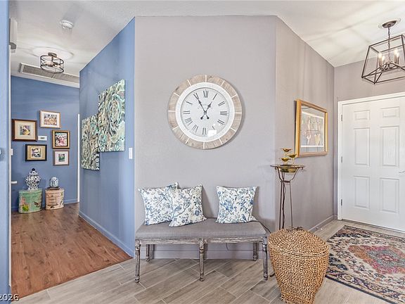 3rd image of 1466 Fieldbrook St