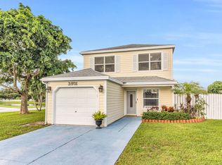3911 Circle Lake Dr Drive, West Palm Beach, FL 33417