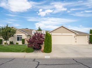 1645 Huntwood Ln, East Wenatchee, WA 98802